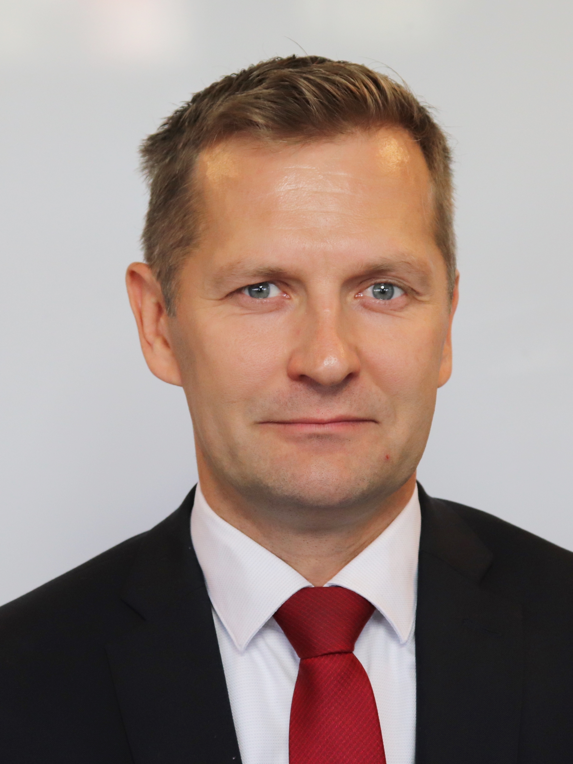 Patentti- ja tavaramerkkitulosalueen_johtaja_Jani_Päiväsaari